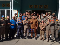 Bupati Sikka Gelar Rapat Kerja dengan Satpol PP dan Damkar, Bahas Penertiban Pasar dan TPI Maumere