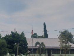 Bendera Setengah Tiang di SPNF SKB Sikka Picu Pertanyaan Warga. Ini Penjelasan Pihak Sekolah !