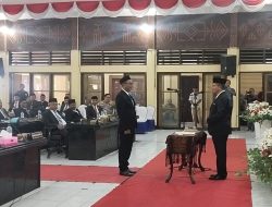 Thomas Aquino Batha Siap Sinergi dengan DPRD Ende Usai Dilantik sebagai Anggota PAW