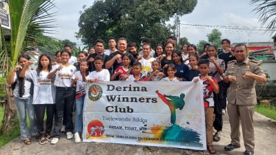 Dibiayai Orang Tua, Atlet Taekwondo Derina Winners Club Sikka Tetap Berangkat ke Kupang