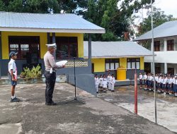 Police Goes To School, KBO Satlantas Polres Ende Ajak Siswa SMPN 2 Ende Selatan Jadi Pelopor Kamtibmas