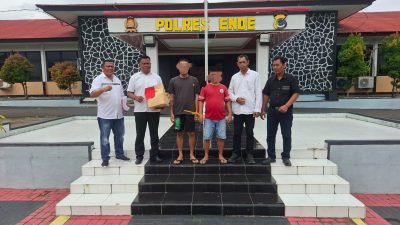 Satresnarkoba Polres Ende Limpahkan Tersangka Kasus Narkoba ke Kejaksaan