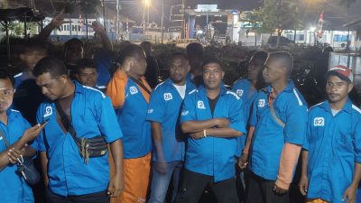 Porter Pelabuhan L. Say Maumere Mengaku Terlupakan, “Seperti Anak Tanpa Induk” Pasca Gempa Flores