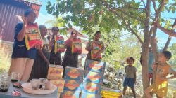 Melanie Subono, Rumah Harapan Melanie dan Band Kotak Salurkan Bantuan untuk Warga Terdampak Gempa di Batu Cermin