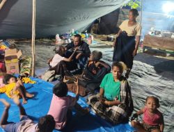 Bersama Masyarakat Terdampak Bencana, DPD RI Salurkan Bantuan Sembako dan Serap Aspirasi Warga