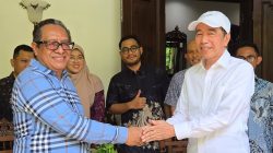 Silaturahmi ke Kediaman Jokowi, Karolus Karni Lando Sampaikan Ucapan Selamat untuk Iriana dan Gibran