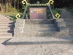 Wisatawan Keluhkan Toilet Tanpa Air di Danau Kelimutu, Ini Respons Kepala Balai TNK